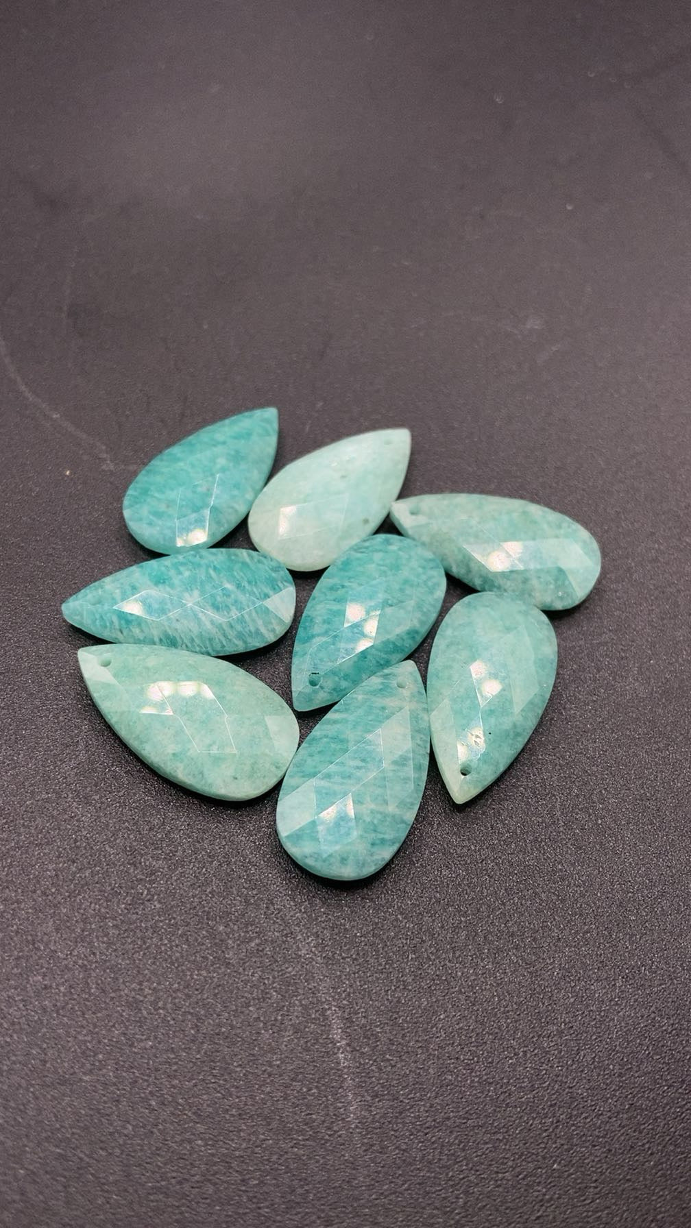 PENDENTIF FACETTÉ AMAZONITE