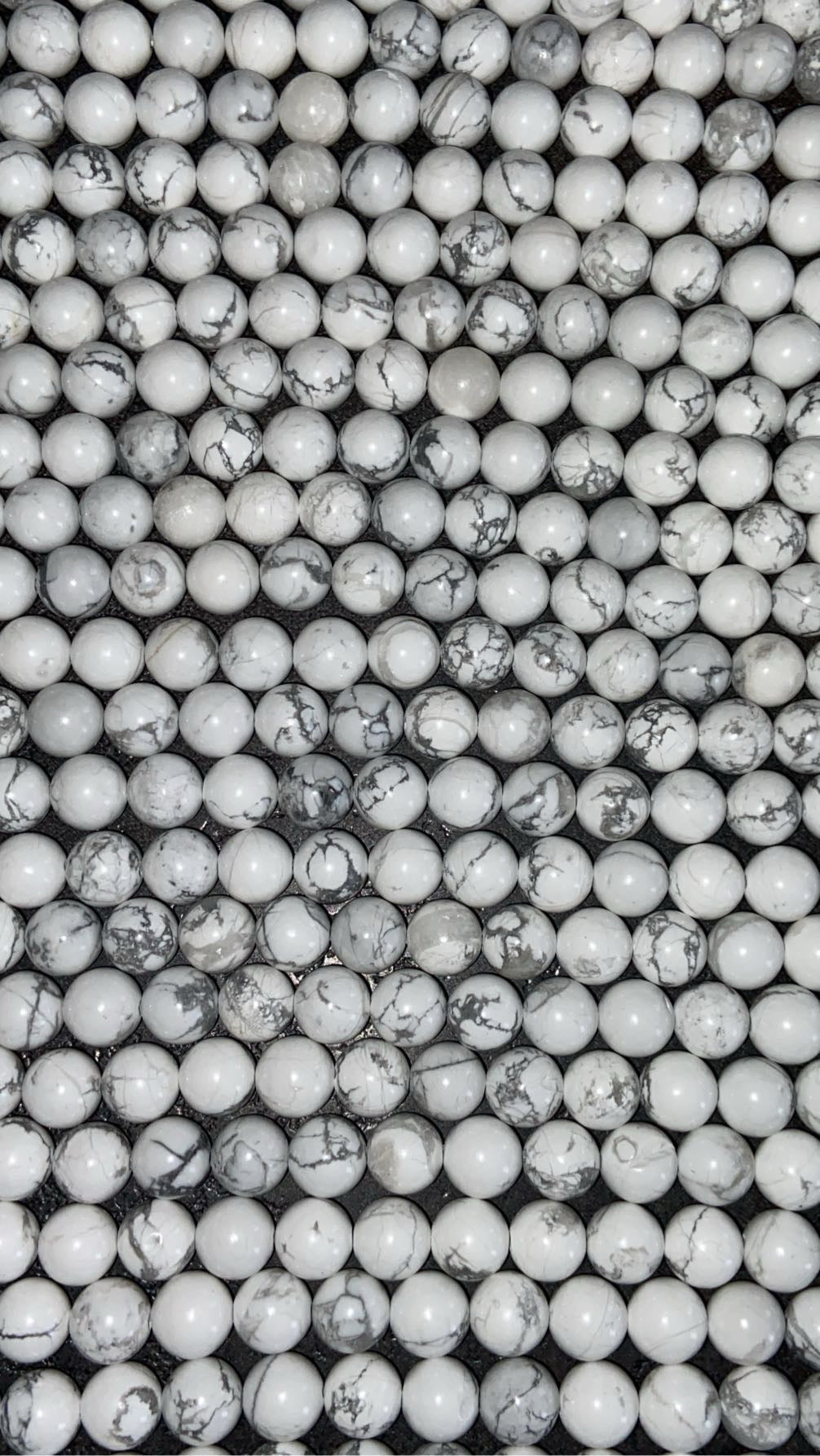 FIL DE PERLE HOWLITE - 8mm