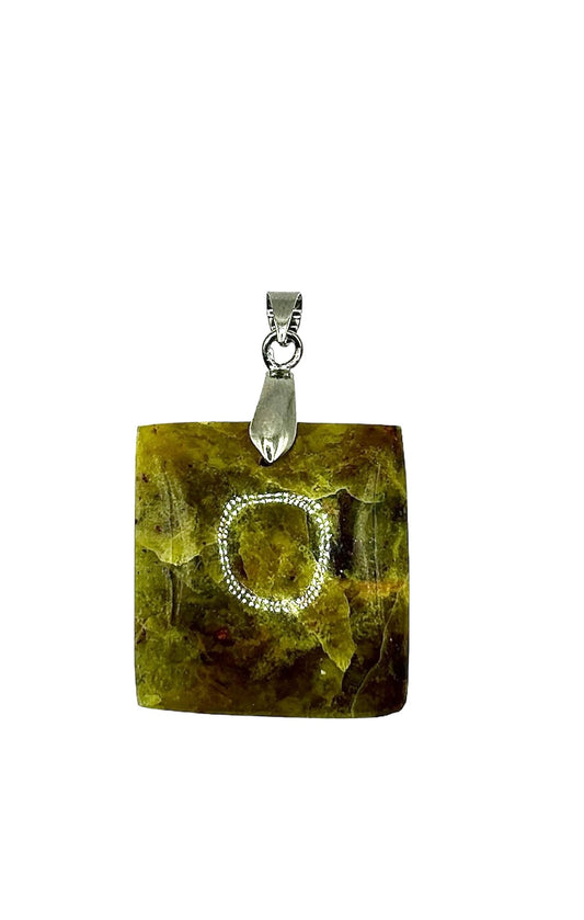 PENDENTIF MADAGASCAR OPALE VERTE (la pièce)