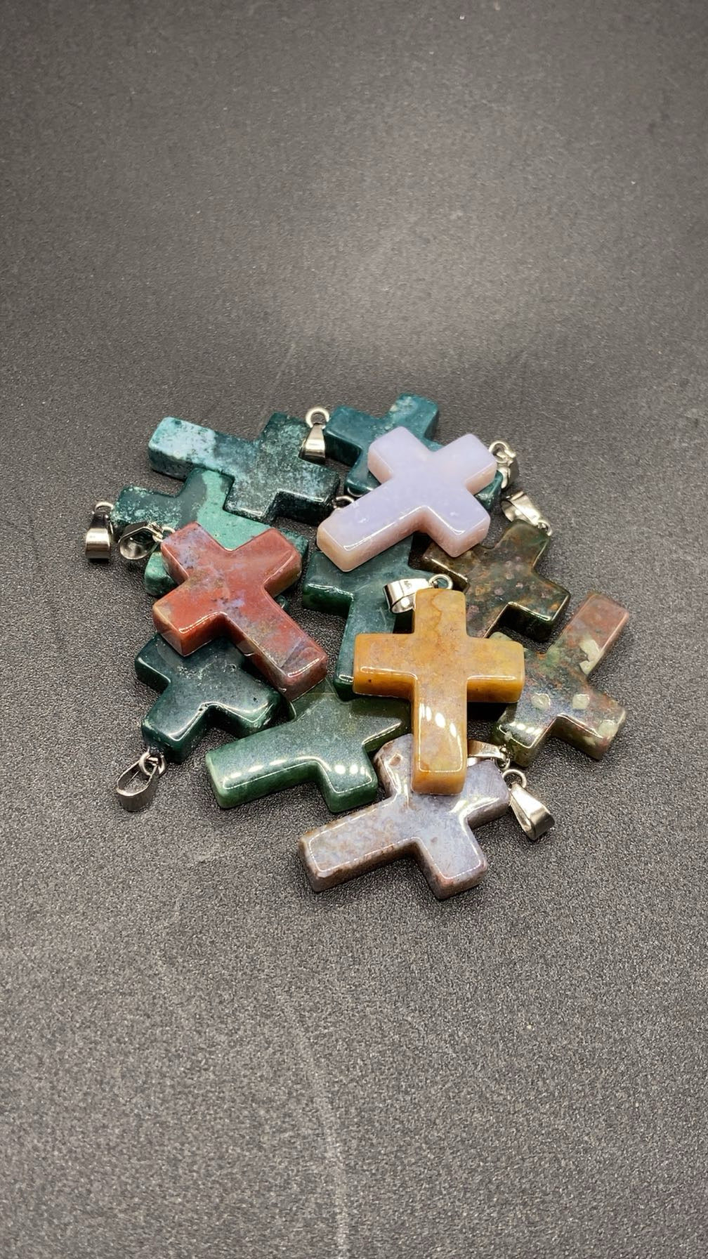 PENDENTIF CROIX HÉLIOTRHOPE