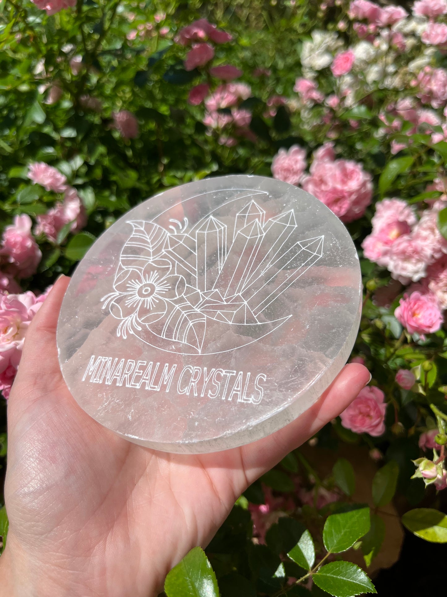 PLAQUE RONDE MINÉRAUX CRYSTALS SÉLÉNITE