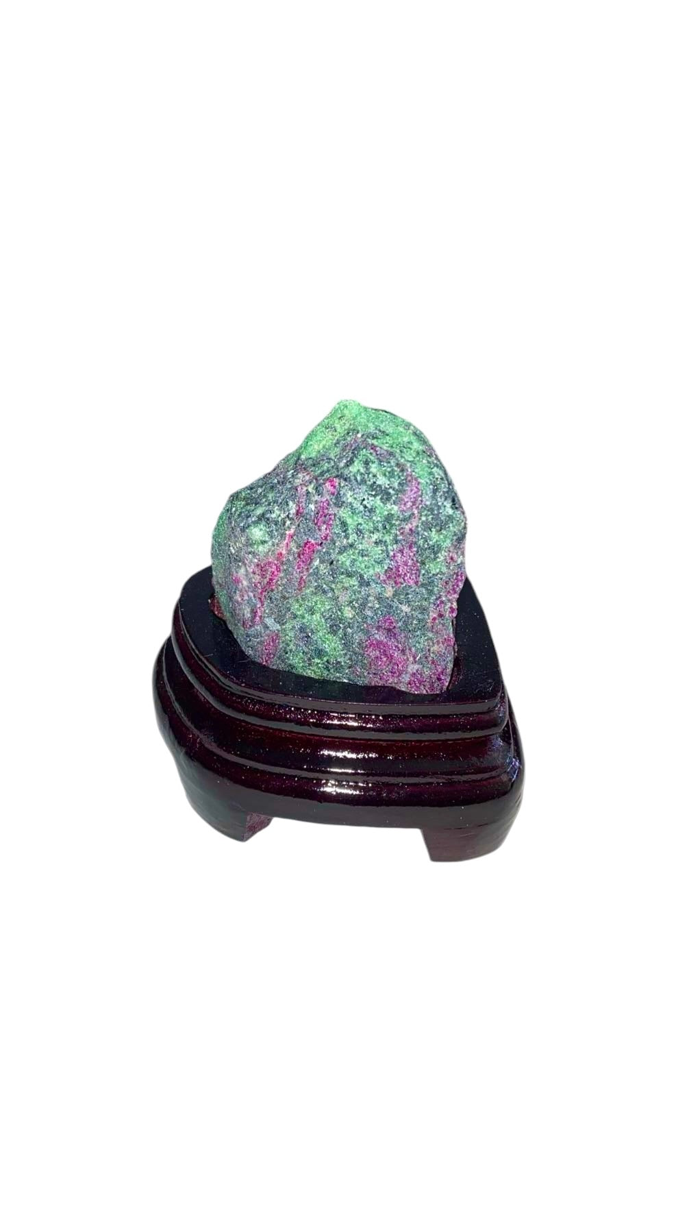 RUBIS ZOÏSITE BRUT AVEC SUPPORT EN BOIS