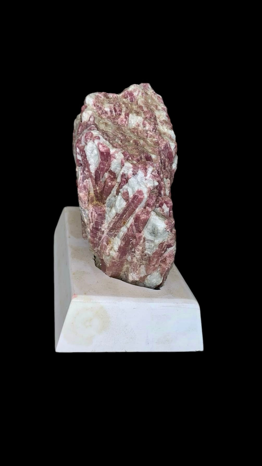 TOURMALINE ROSE BRUT SUPPORT EN BOIS 3,20 KG