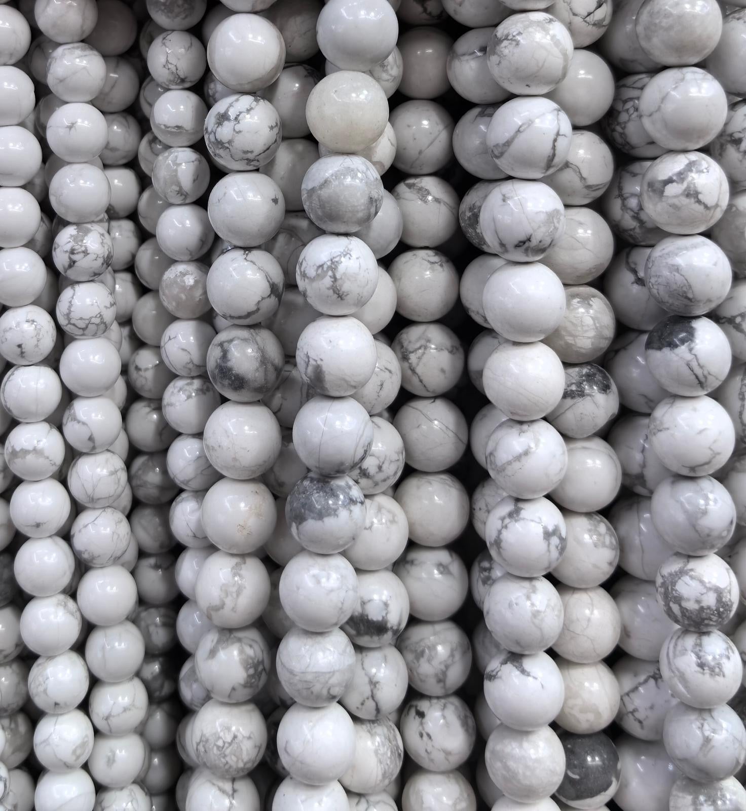 FIL DE PERLE HOWLITE - 8mm